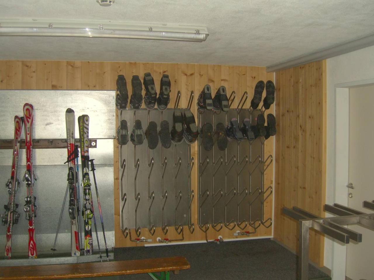 Apartment Hollerer
